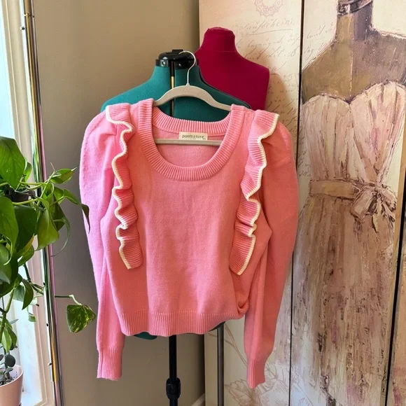 Pants store pink ruffle sweater - Picture 8 of 8